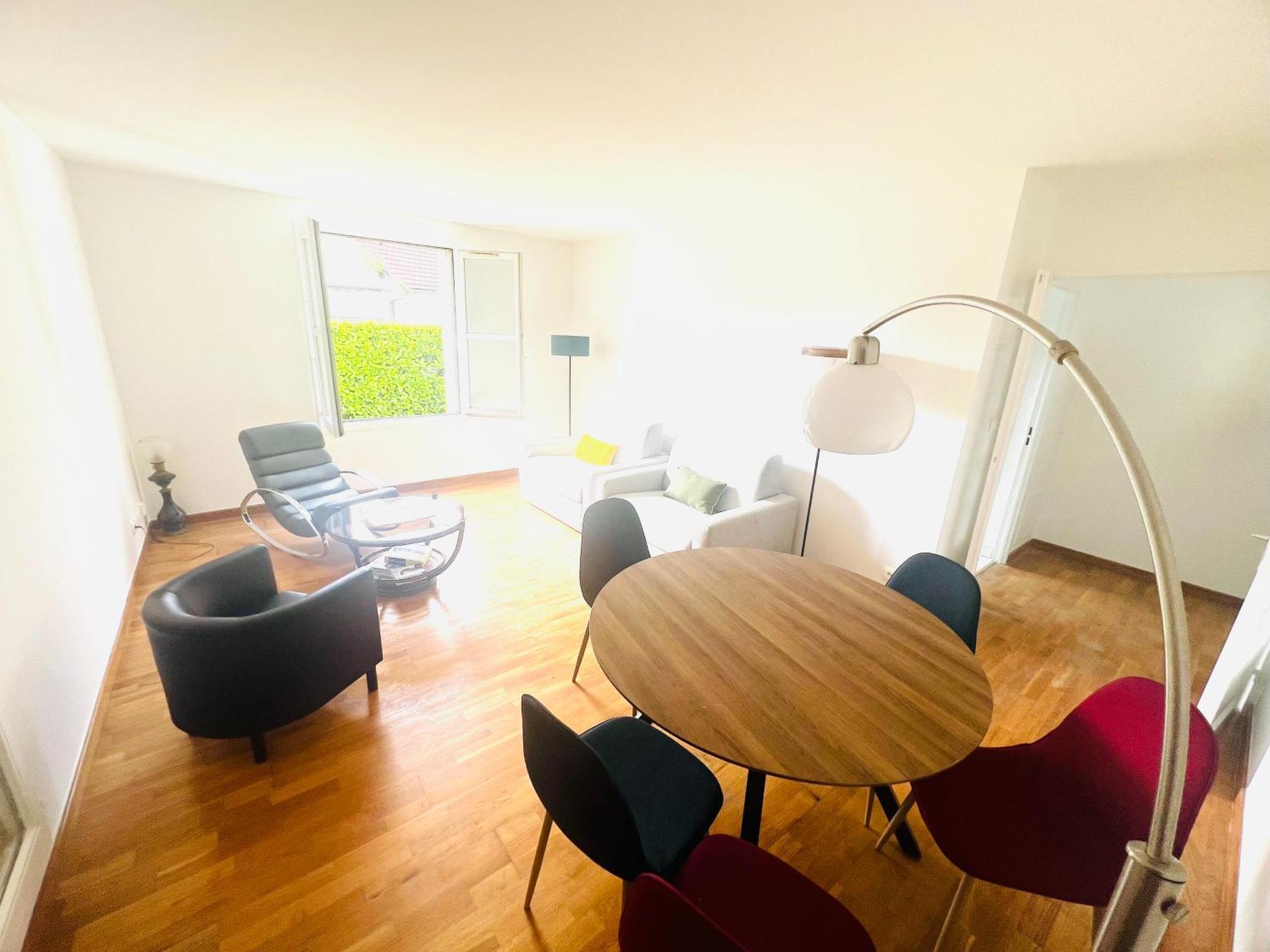 Appartement Standing Avec Jardin, 4 Personnes, Strategiquement Situe Mantes-la-Jolie Zewnętrze zdjęcie