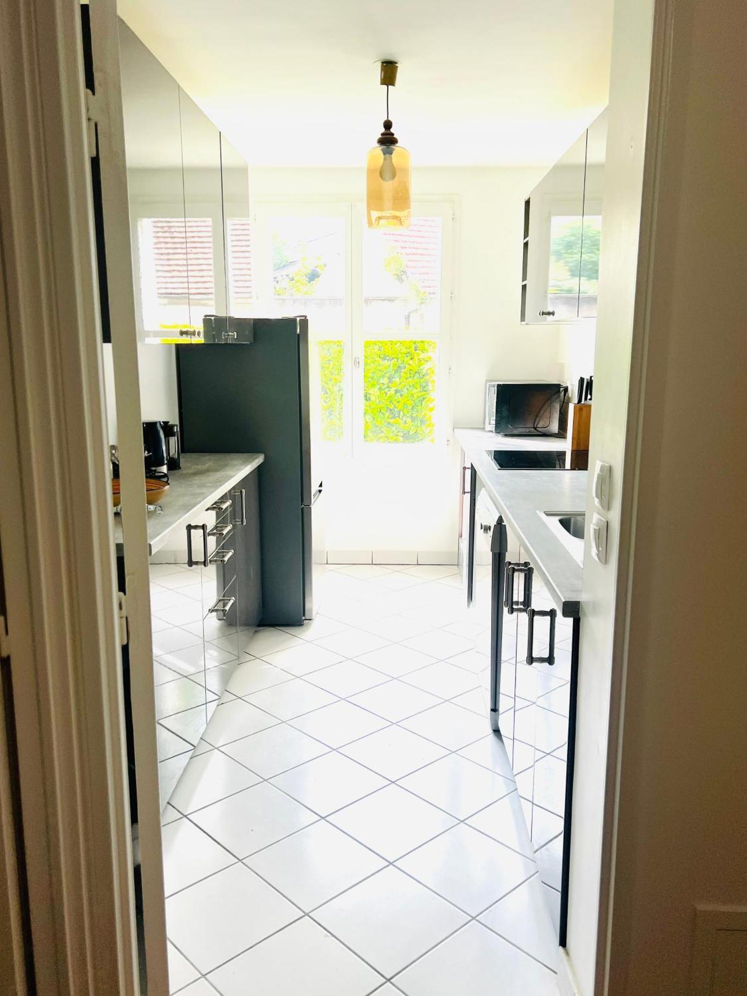 Appartement Standing Avec Jardin, 4 Personnes, Strategiquement Situe Mantes-la-Jolie Zewnętrze zdjęcie